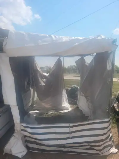 Almost new add a room for a tent trailer did not fit our awning without modification 10ftx8ft Pictur...