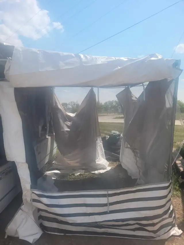 add a room for tent trailer  in RV & Camper Parts & Accessories in Saskatoon - Image 2
