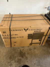 Vermont Castings 750 Smoker grill