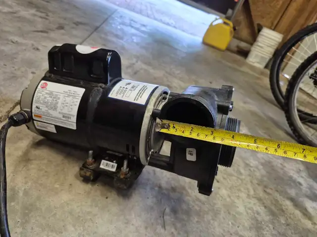 Hot tub pump in Hot Tubs & Pools in Kitchener / Waterloo - Image 7