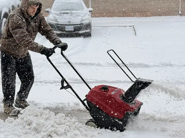 Snow seasons 64840288457729121