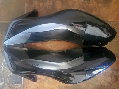 7 1/2 Black shoes Souliers noirs NINE WEST, View more