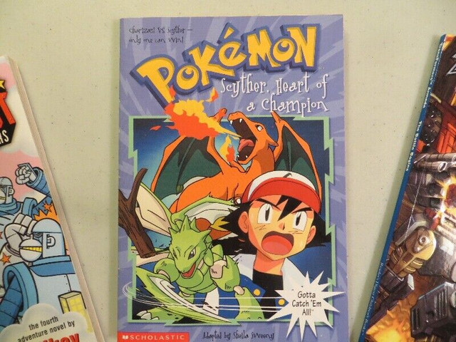 POKEMON/TRANSFORMER/MIGHTY ROBOT BOOK ASSORTMENT in Toys & Games in Belleville - Image 3