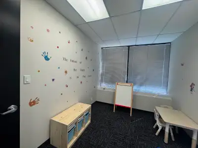Therapy room available to rent in a OT/Speech clinic