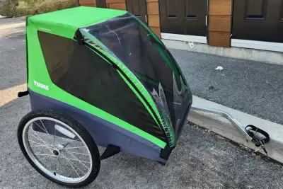 Thule Cadence Double Child Bike Trailer – Excellent Condition, View more