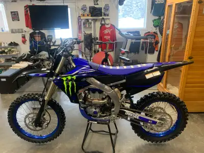 Absolute showroom condition Vet owned never been abused 28hrs Fmf muffler Thrill seekers seat ODI lo...