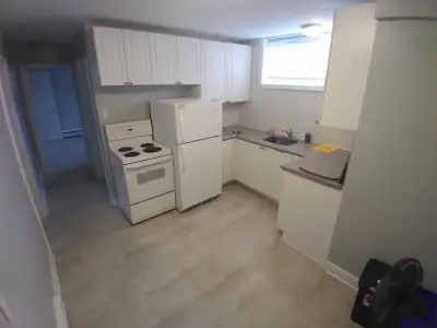 Bright, clean, spacious 1 bedroom basement apartment. 8’ Ceilings throughout, lots of large windows....
