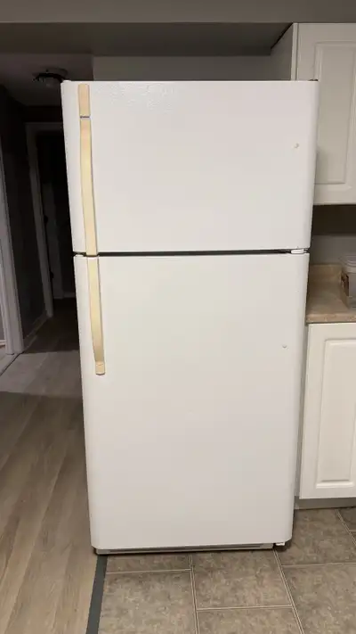 Kenmore Refrigerator, View more