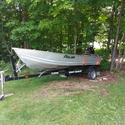 -Brand New Condition -12 Ft 2018 "Polar" Aluminum Boat -4 Stroke 15 Hp Suzuki Motor (Less then 20 Ho...