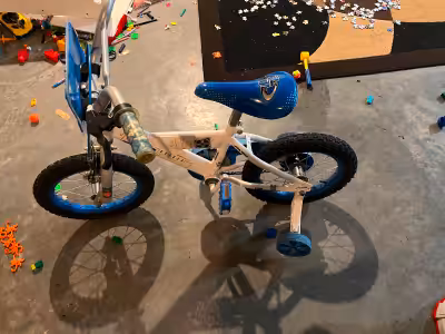 I have bicycle for 5years old boy in perfect shape