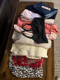 Lot of woman’s clothes (s/m) 