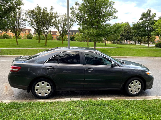 2010 TOYOTA CAMRY, 70K kms - Immaculate condition (LNIB) in Cars & Trucks in Oakville / Halton Region - Image 4