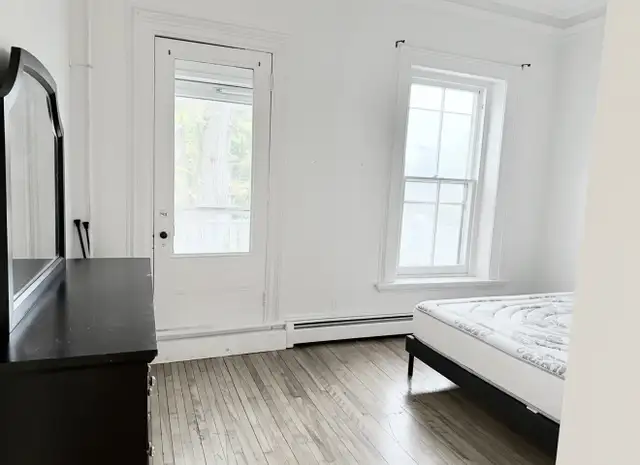 Gorgeous 1 Bdr Unit for Rent in  Downtown Charlottetown in Long Term Rentals in Charlottetown - Image 3