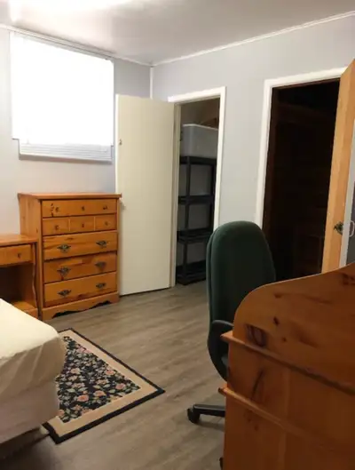 Furnished room close to the University-Avai Aug 1st