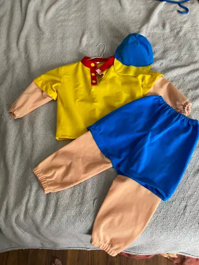 Costume caillou, View more