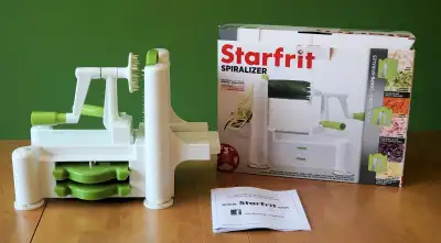 Starfrit Spiralizer NEUF / Coupe-spirales avec 3 lames, View more