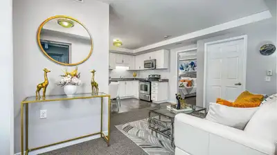 One Bedroom Condo Unit for Rent, $1700/m utilities included, NO Pets, No Smoking Unit, One outside p...