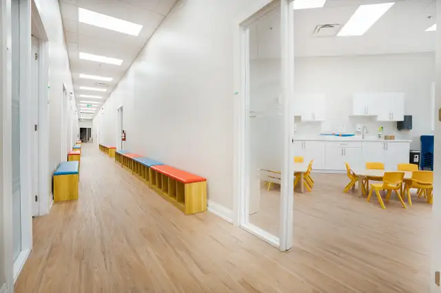 COMMERCIAL GENERAL CONTRACTOR & COMMERCIAL RENOVATIONS in Renovations, General Contracting & Handyman in Mississauga / Peel Region - Image 2