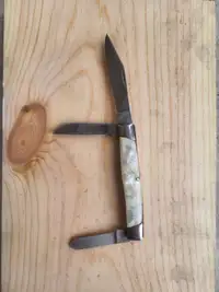 Vintage pocket knife 3 blades mother pearl  Made in Germany