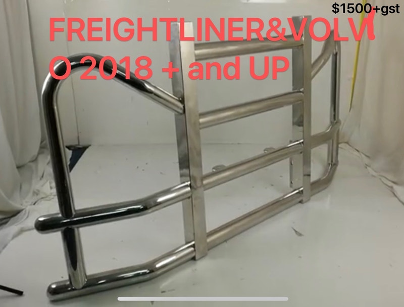 semi truck bumper Heavy Equipment Parts & Accessories Saskatoon