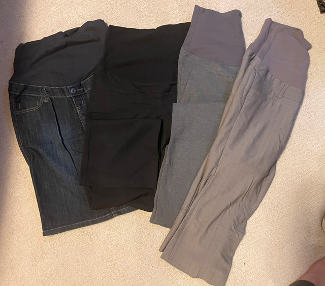 4 pair Maternity Bottoms/pants - size Small in Women's - Maternity in Edmonton
