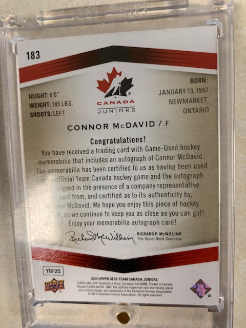 2014/15 Canada jrs CONNOR McDAVID auto patch 3 colour /125 in Arts & Collectibles in Kingston - Image 2