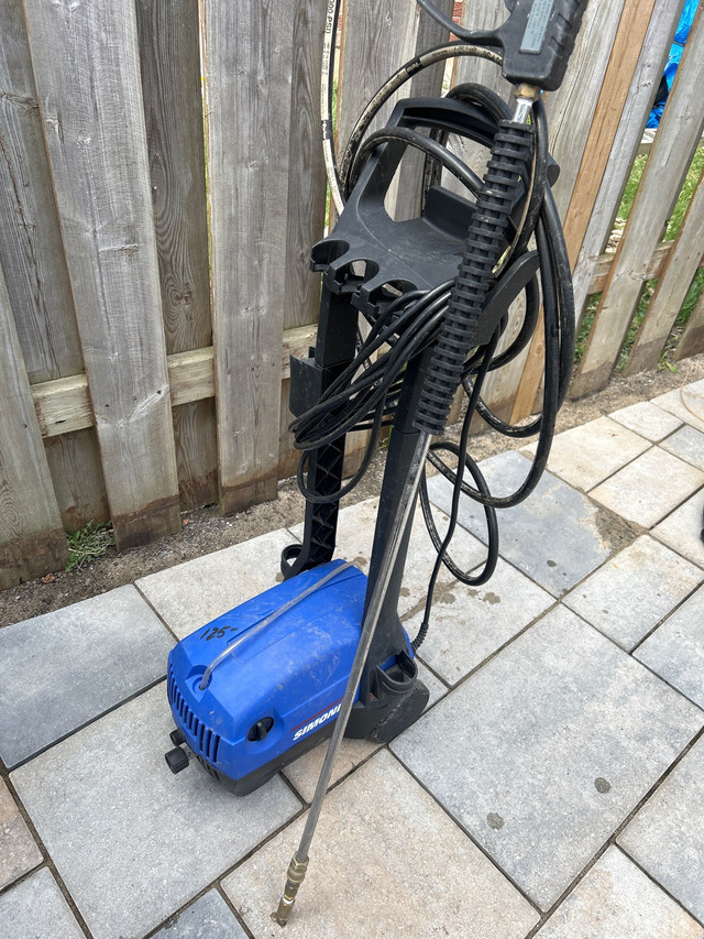 Power washer in Outdoor Tools & Storage in Mississauga / Peel Region