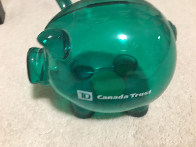 Vintage TD Canada Trust Bank in mint shape in Other in Edmonton - Image 2