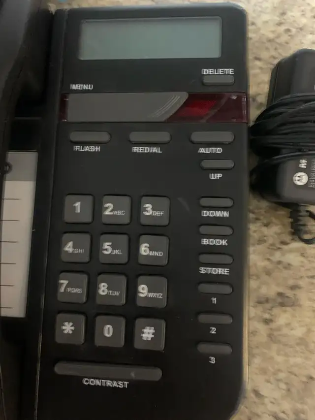 phone   house    phone in Home Phones & Answering Machines in Cape Breton - Image 2