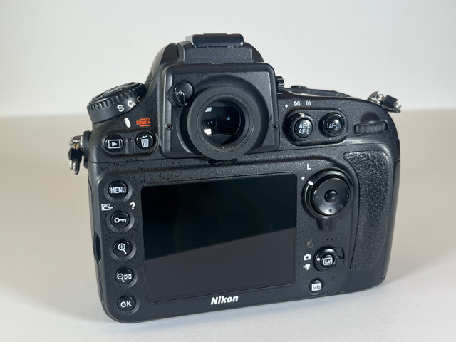 Used Nikon D800 camera in Cameras & Camcorders in Cape Breton - Image 2