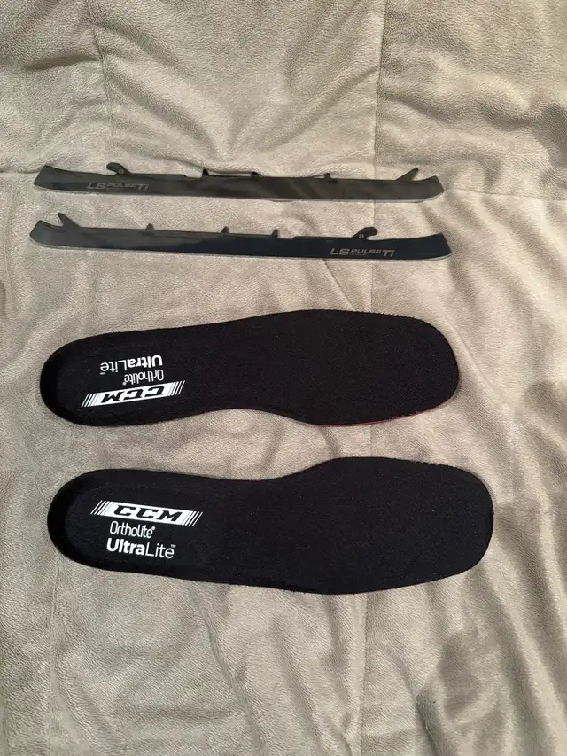 Bauer Supreme Ultra Sonic Goalie Skates Size 8 in Hockey in Markham / York Region - Image 7
