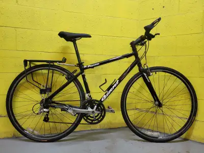 Giant PEGASUS lightweight aluminum hybrid, Shimano TIAGRA., View more