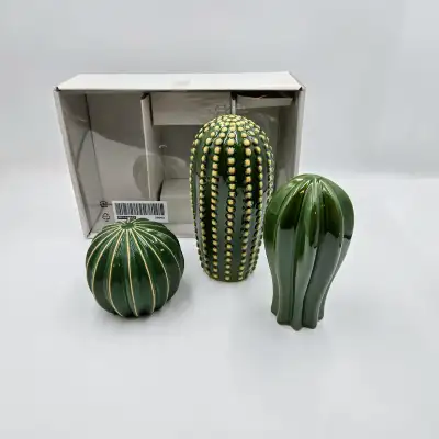 Ikea SJÄLSLIGT SJALSLIGT Set of 3 Ceramic Green Cactus Decoration - NEW in Box Read You Have Great T...
