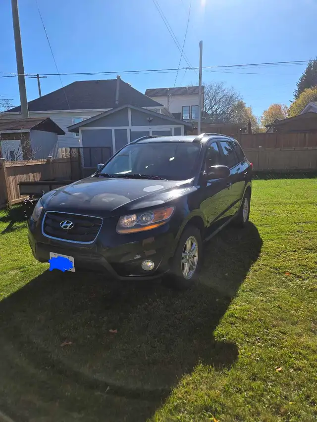 2010 Hyundai Santa fe AWD in Cars & Trucks in Thunder Bay - Image 2