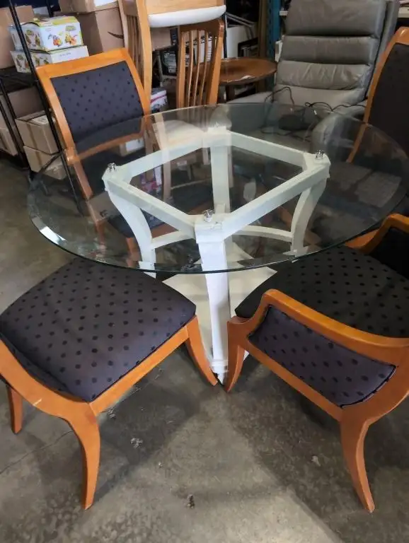 GLASS TOP TABLE 4 AMAZING CHAIRS62863734211715122