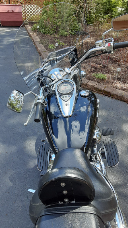 Kawasaki Vulcan 900  classic-2008 - 17000 km - like new in Street, Cruisers & Choppers in Bedford - Image 3