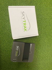 Skytrak golf simulator bundle