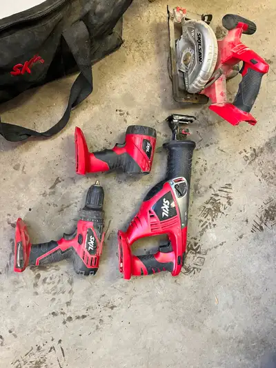 Skill tools work good just need new batteries., View more