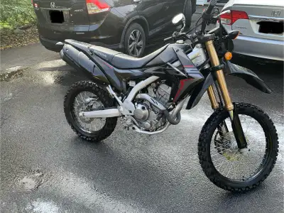 Selling my clean and well-maintained 2020 Honda CRF250L with only 3,929 km. This dual-sport bike is...