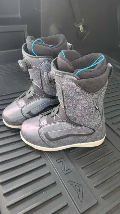 Snowboard Boots Ladies Size 8.5, View more