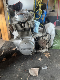 Honda CB350 motor 