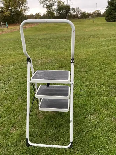 Ladder 3 Step Heavy Duty Holds  Extra Weight, View more