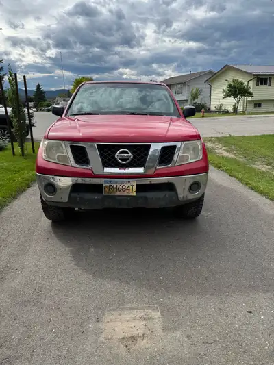 308000kms new clutch and breaks 1000k ago runs great go issues new windshield needs a cv axle might...