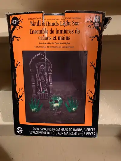 This is for a great Halloween Prop Green Skull and Hands Light-Up Blow Mold Set. It’s is a clear gre...