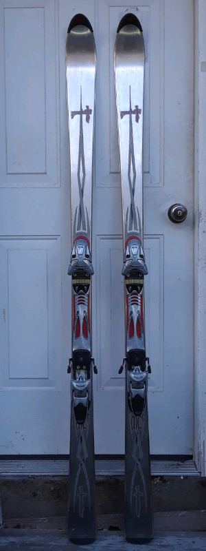 Downhill skis, pole, boots, goggles in Ski in Kingston - Image 5