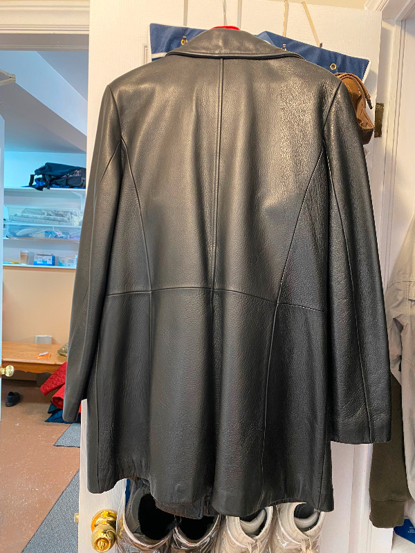 Ladies Leather Coat in Women's - Tops & Outerwear in St. John's - Image 2