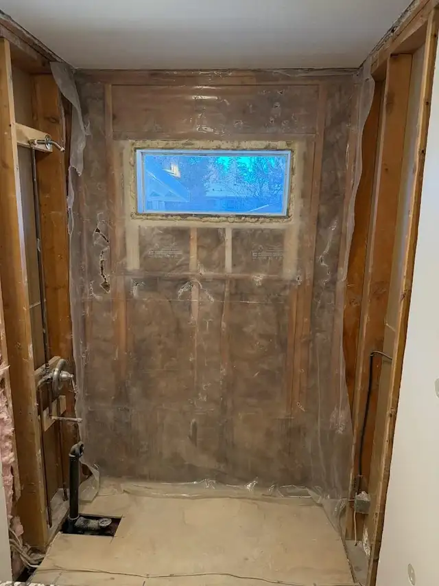 Interior Demolition & Flooring Removal ☎️ 6475602494 in Excavation, Demolition & Waterproofing in Oshawa / Durham Region - Image 4