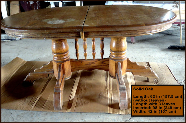 Dining Table – solid oak, classic design! in Dining Tables & Sets in Markham / York Region