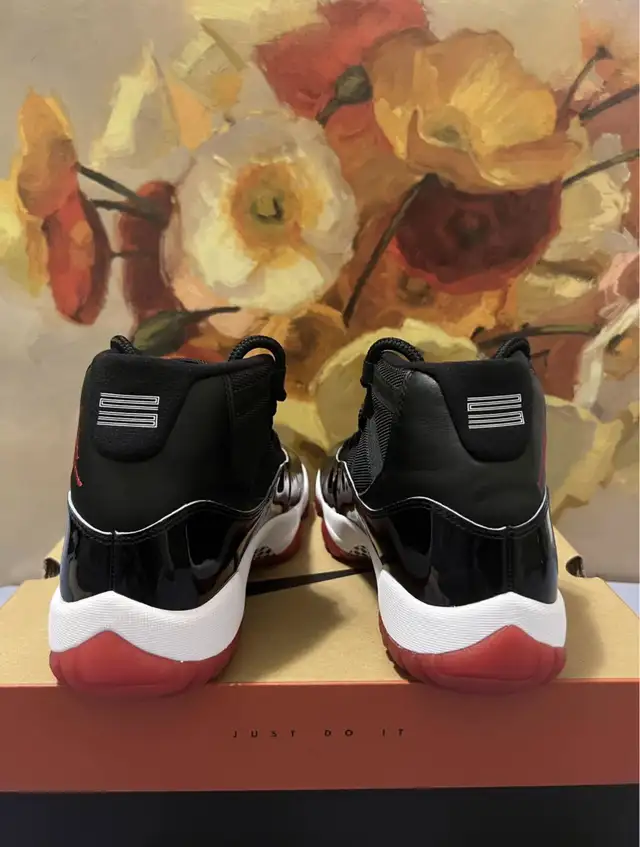 Jordan 11 Retro Bred  in Men's Shoes in Mississauga / Peel Region - Image 3