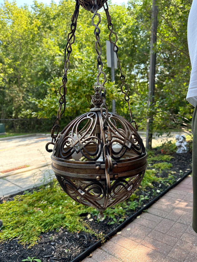 Rustic ball pendant light fixture in Indoor Lighting & Fans in Markham / York Region - Image 2